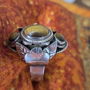 Silver and Tiger's Eye Vintage Women's Ring